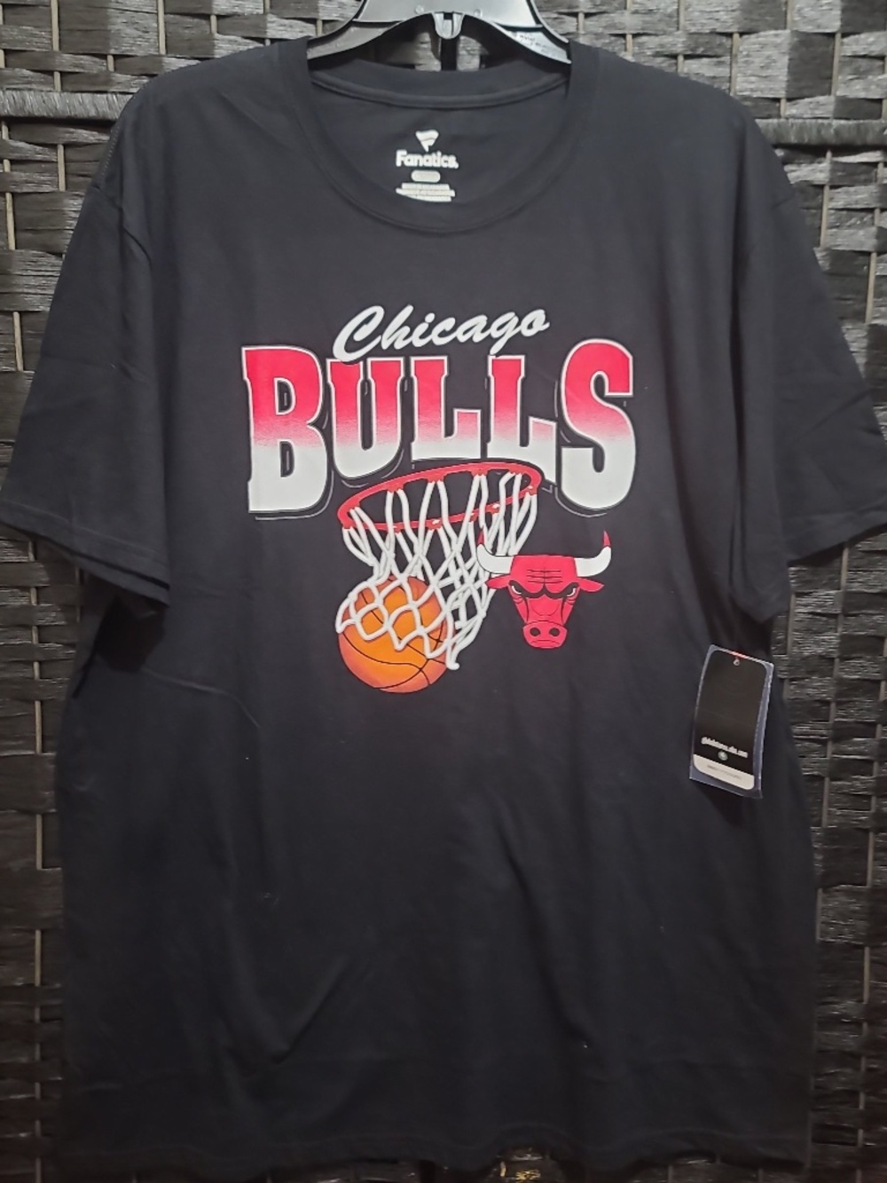 Men's Chicago Bulls Fanatics Black T- Shirt size XL NWT